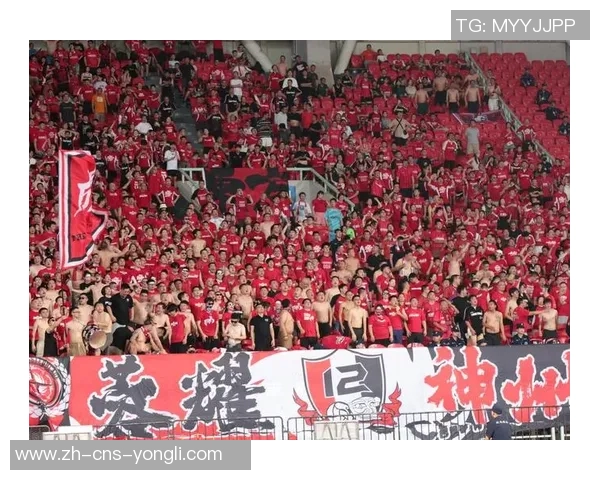 足球100分带你领略足球的魅力与激情,畅享每一个精彩瞬间与感动时刻 足球100分带你领略足球的魅力与激情,畅享每一个精彩瞬间与感动时刻